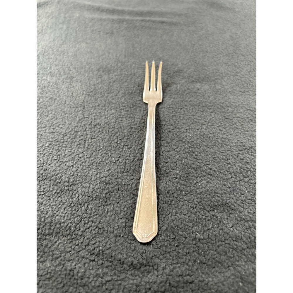 Vintage H & T Mfg Co A1 Silverplate Cocktail Seafood Fork Art Deco Style 3-Tine